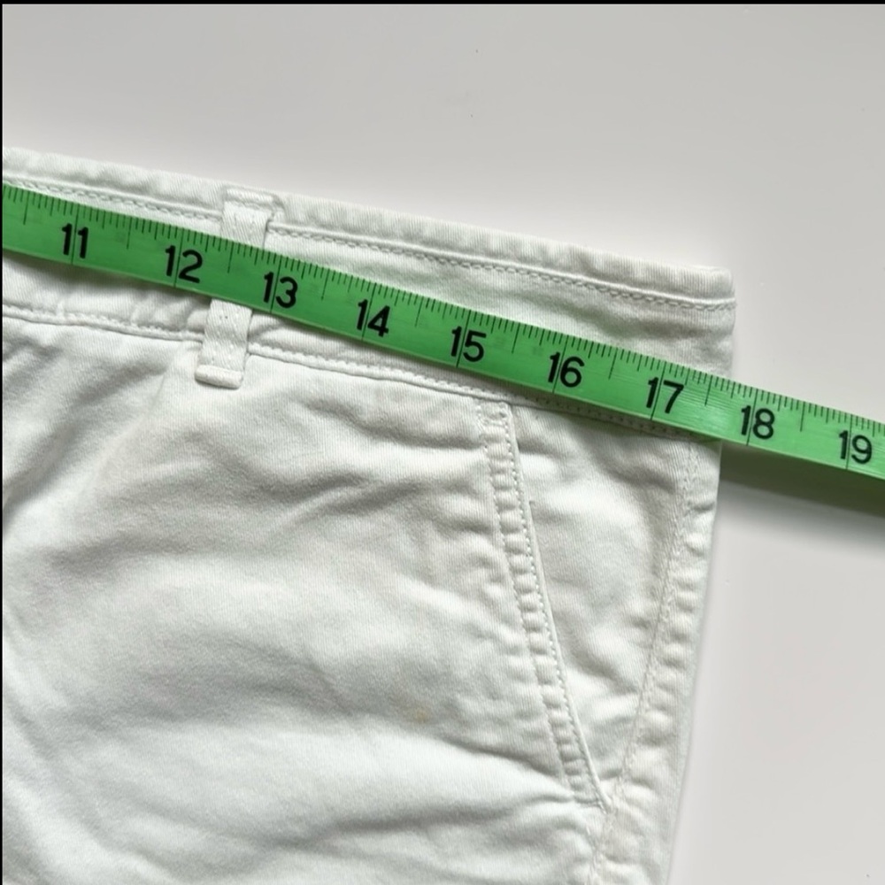 AMERICAN EAGLE OUTFITTERS | Chino Shorts | White  | Size 8 - Picture 9 of 11